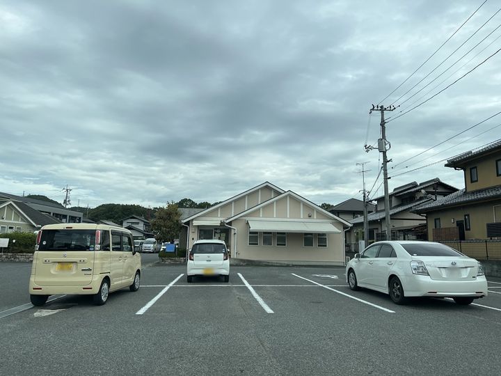 グランエスタードの周辺