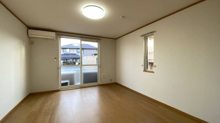 セレーノ Aの居間