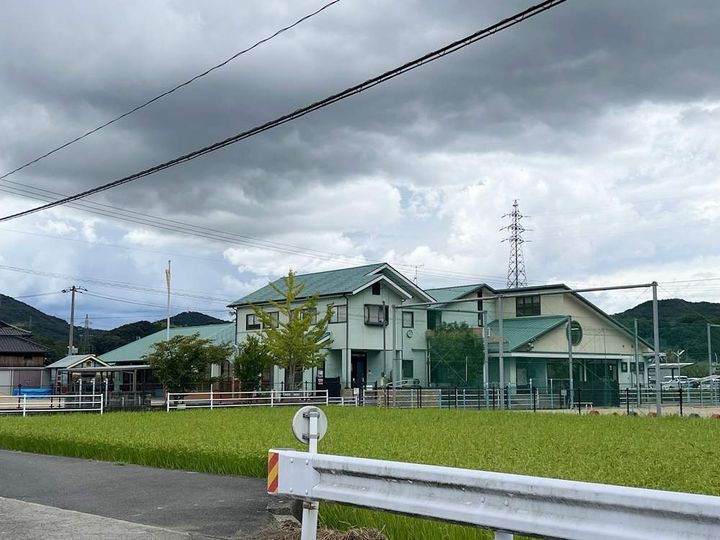 ニューシティアップヒルズBの周辺