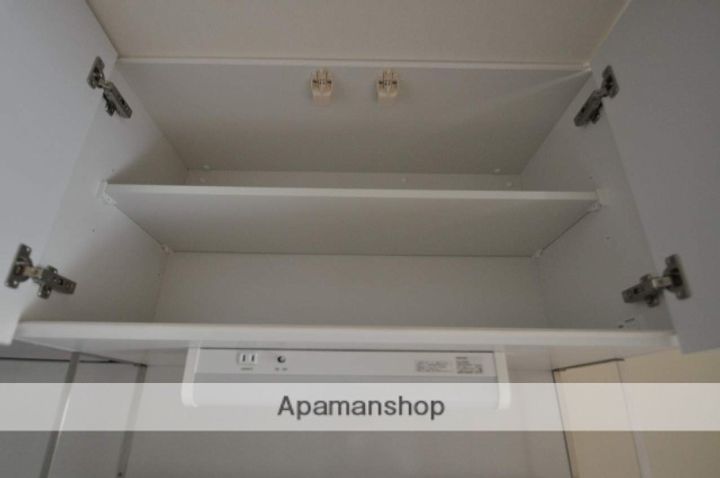 八番町ビルディングの内装