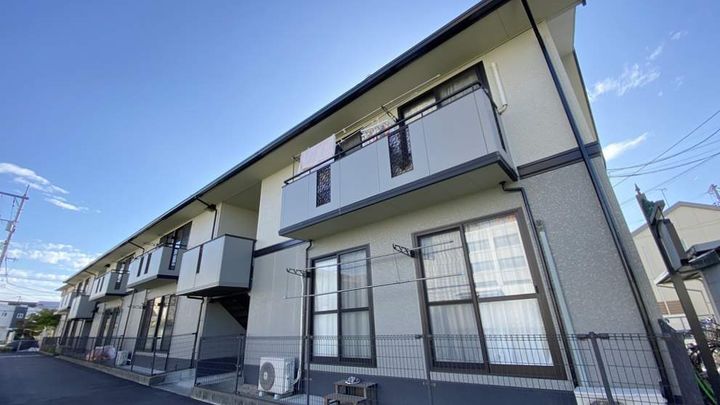 ペンテニューン203の外観