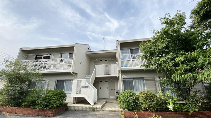 シュテッケ・デーム201の外観