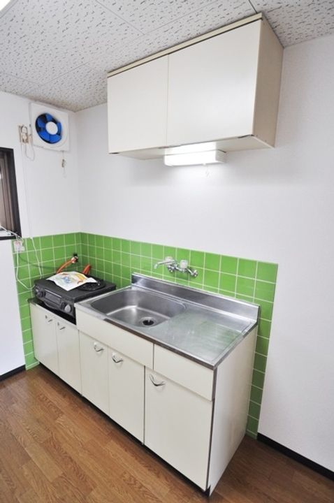 ホワイトメゾンブランセ205のキッチン