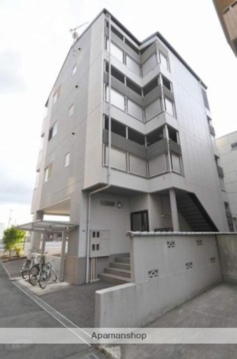 サニーフラッツ302の外観
