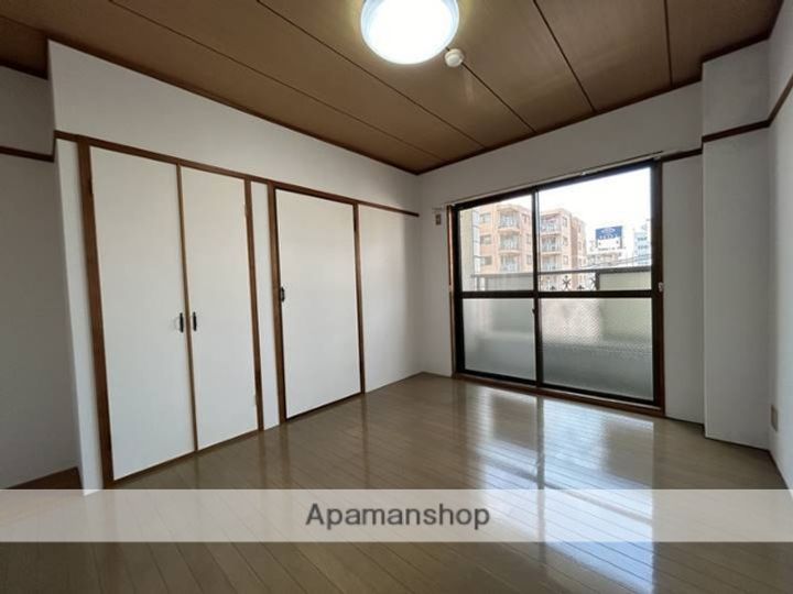 キャステル3302の内装