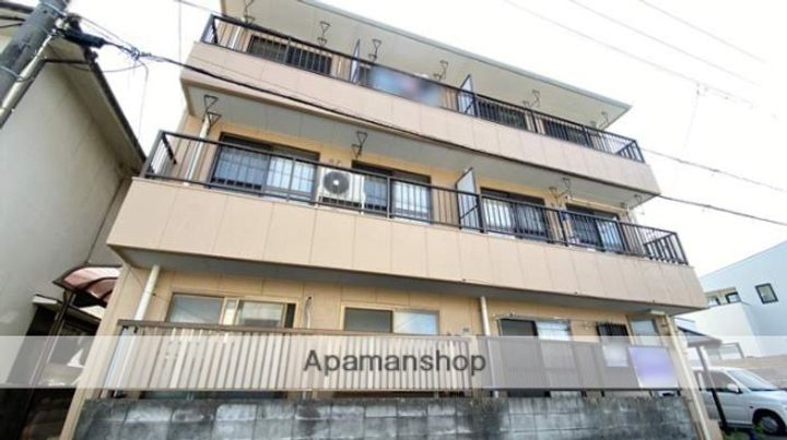 第一木梨コーポ102の外観