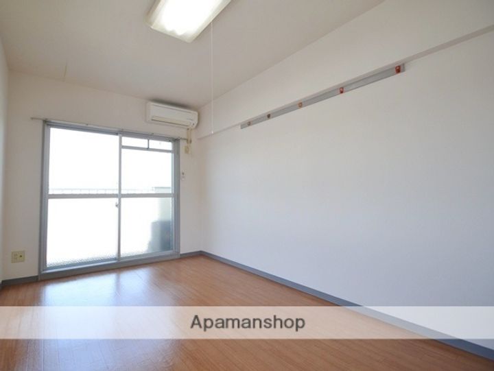 アムラックスⅡ403の居間