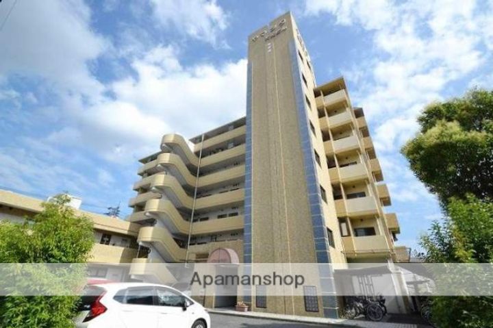 岡山県岡山市北区大元2丁目の賃貸マンション204の外観