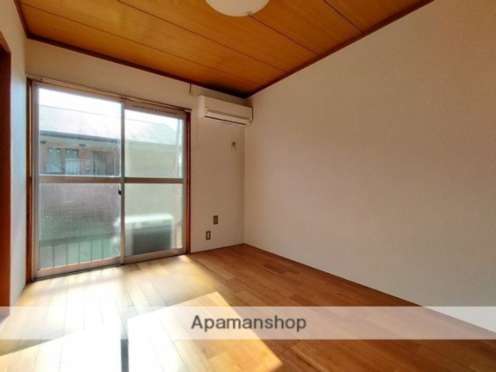 コーポ松本8の居間