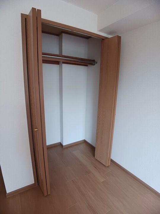 エスメラルダ三浜のその他画像