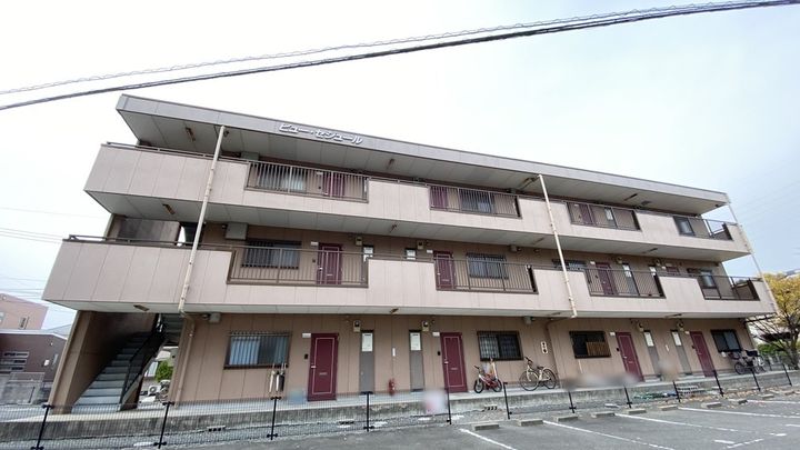 ビュー・セジュールの外観