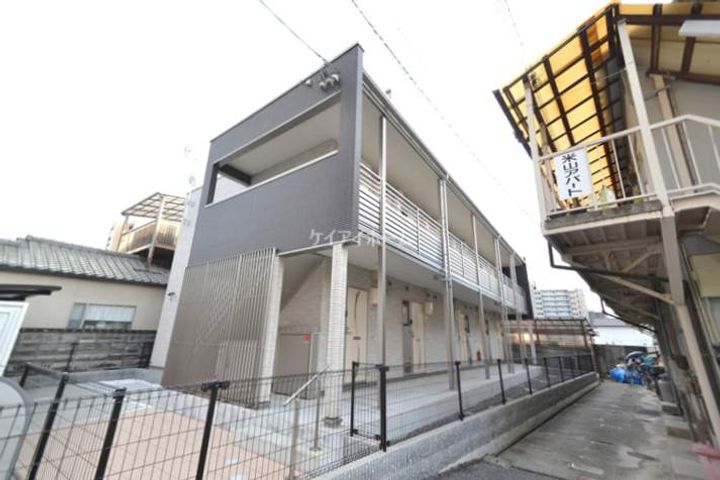 クレイノサンアクールの外観