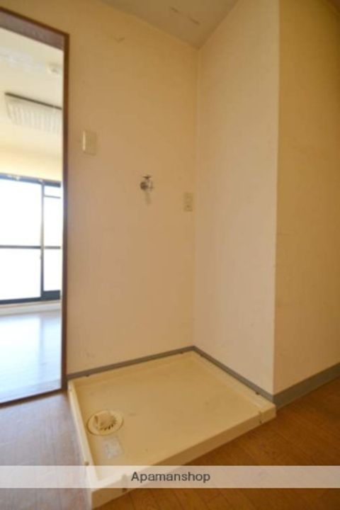 ポテト国富の内装