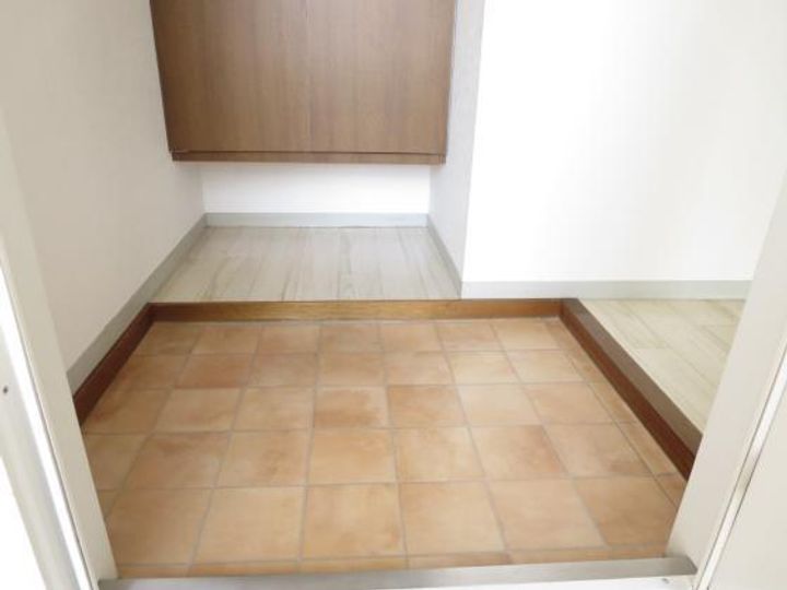 パークサイドよこおBの玄関