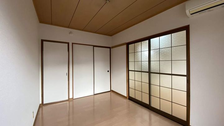 プレジール小野 D棟の内装