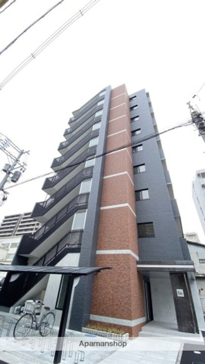 LE CUBE駅前町の外観