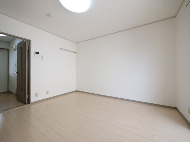 プレステージHK205の居間