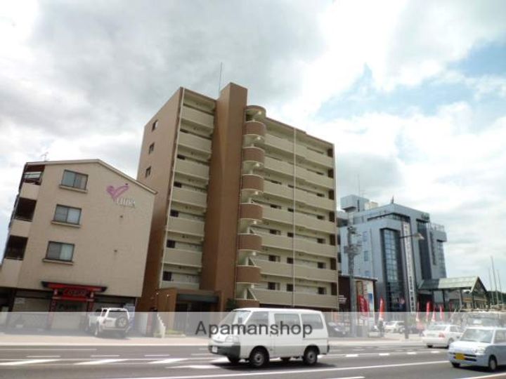 AXⅠS伊島の外観