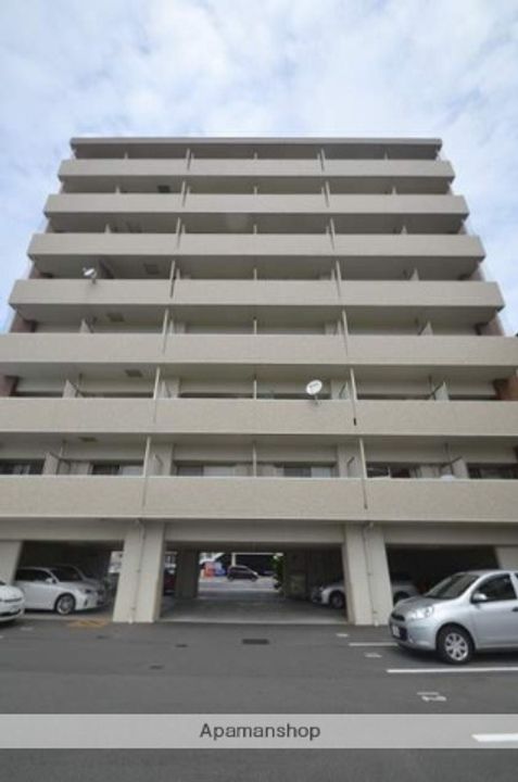 AXⅠS伊島の外観