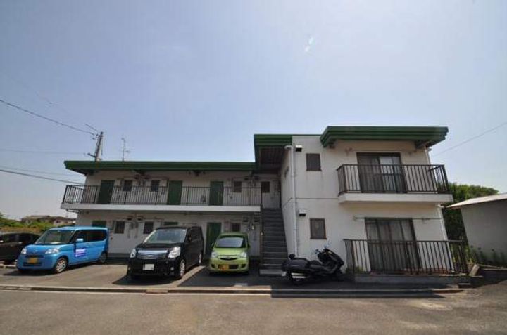 ホワイトメゾンブランセ203の外観