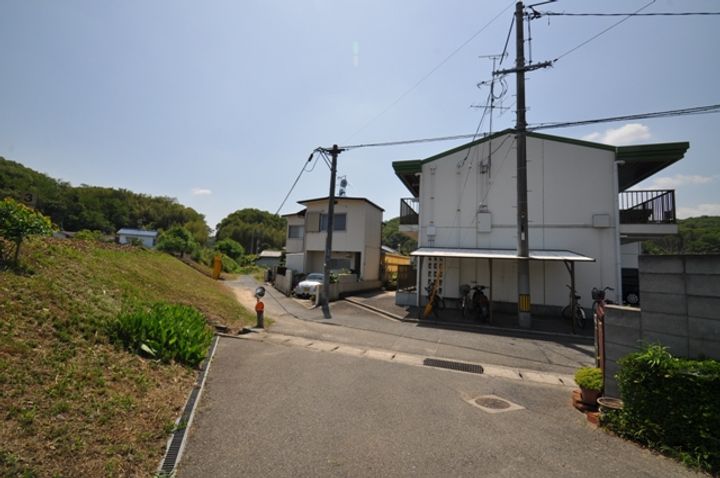 ホワイトメゾンブランセ203の周辺