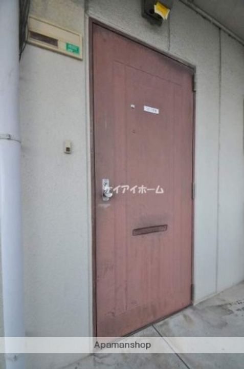 川上マンション301の外観