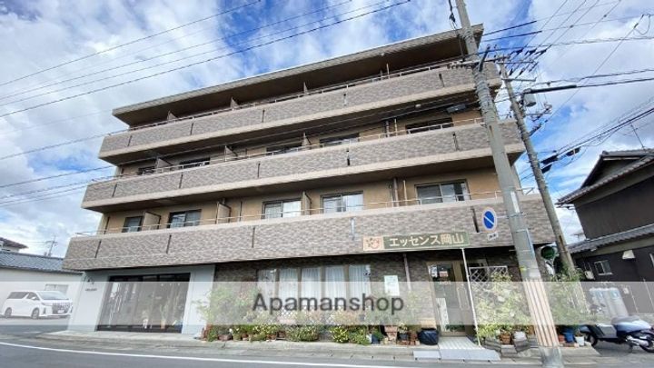 アークヒルズ西古松の外観