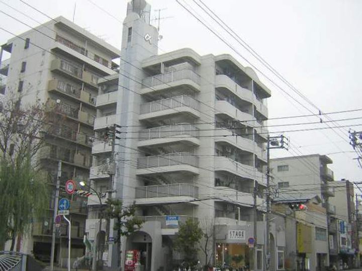 アルファ富田町の外観