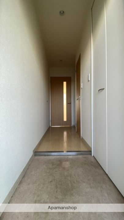 セレ グレージュの玄関
