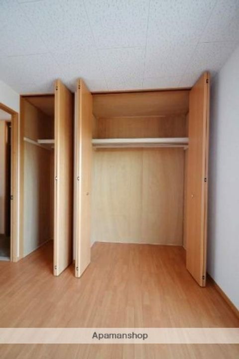ウェルシー・アイのその他画像
