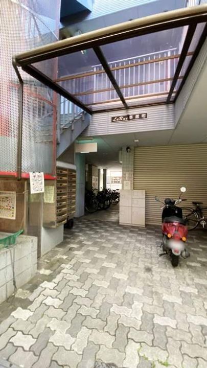 ラ・リュ奉還町211のその他画像