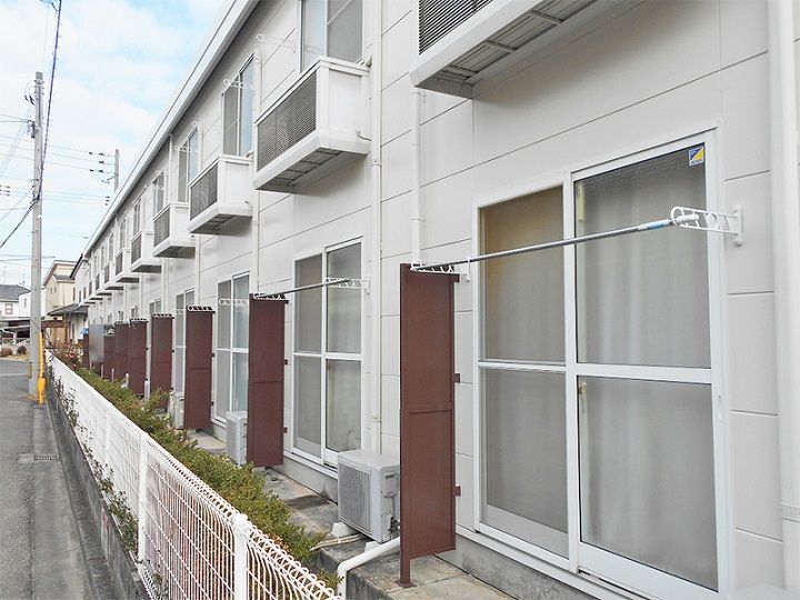 レオパレスセジュールの外観