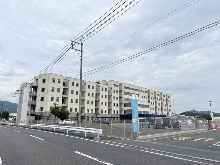 ベルシャトレの周辺