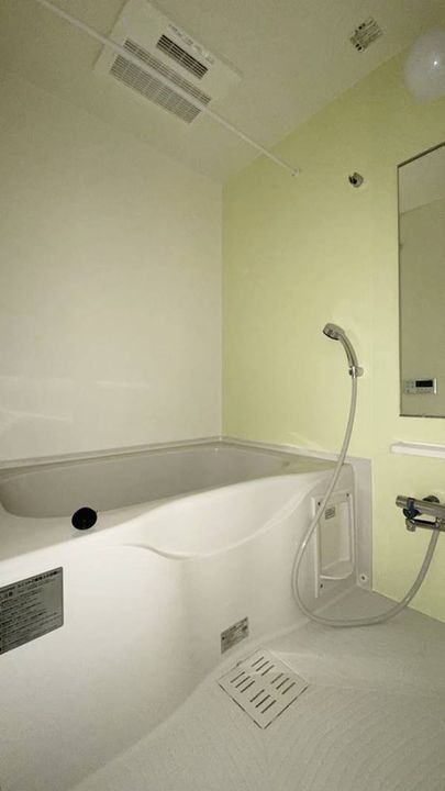 フラワー松崎の風呂