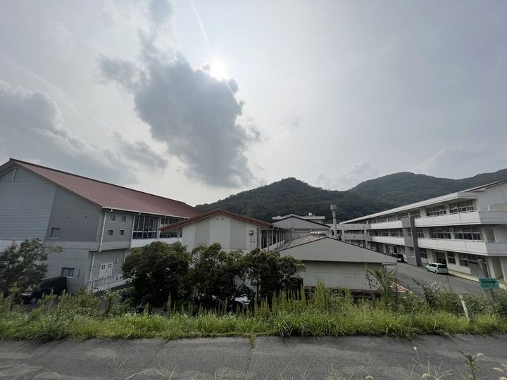 ニュークレストールビゼンの周辺