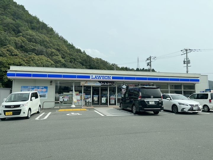 ニュークレストールビゼンの周辺