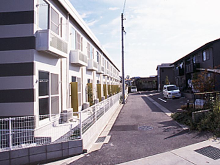 レオパレスセジュールの外観
