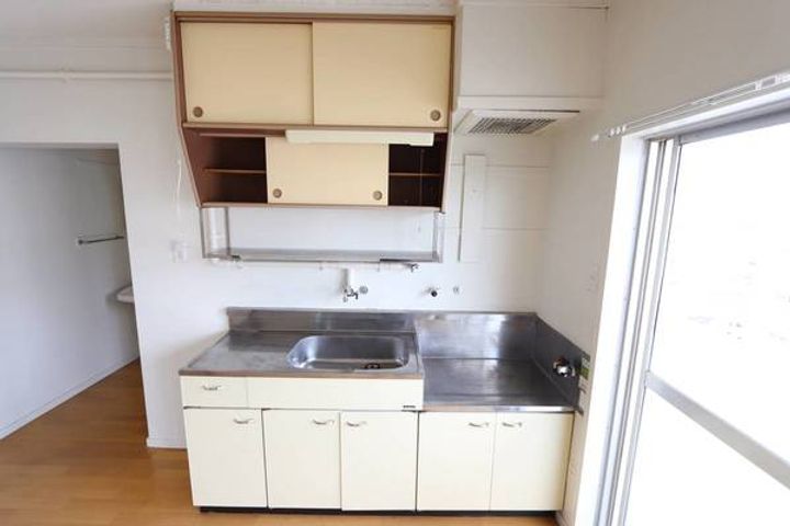 ビレッジハウス牛窓1号棟0305のキッチン