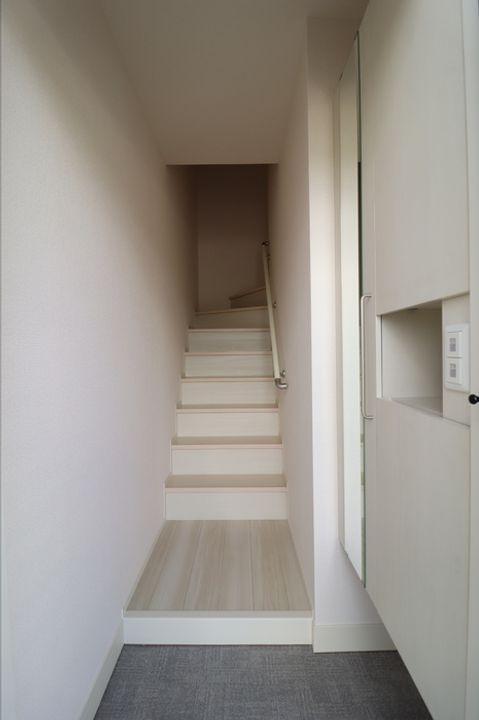 セリシールCの玄関