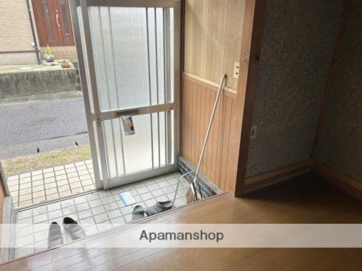 岡山県瀬戸内市邑久町本庄(一戸建)の賃貸物件戸建ての玄関