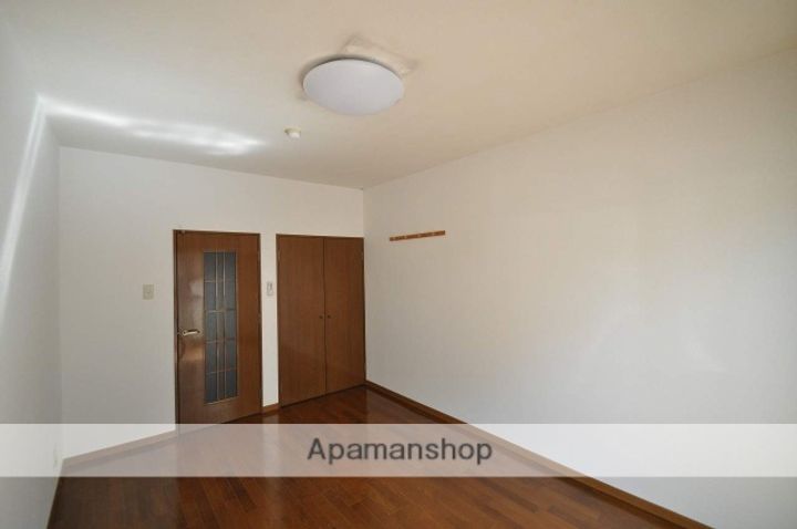 リーセント大和町105の内装