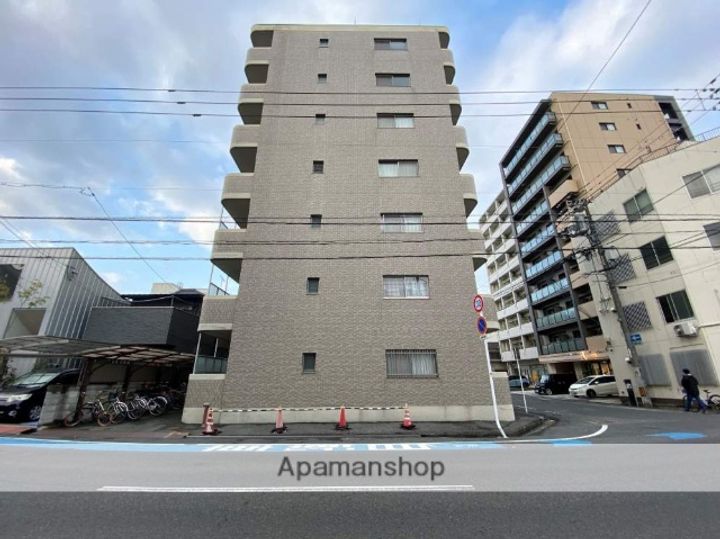 オーランド富田町407の外観