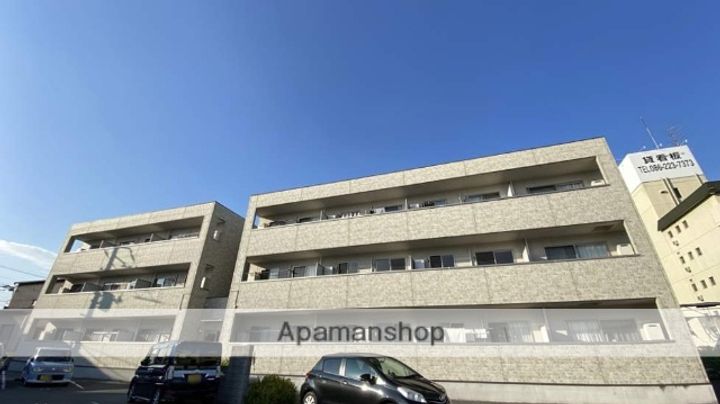 セレ グレージュの外観