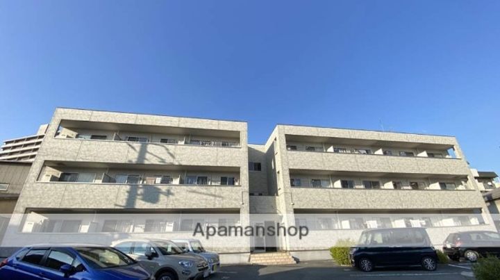 セレ グレージュの外観