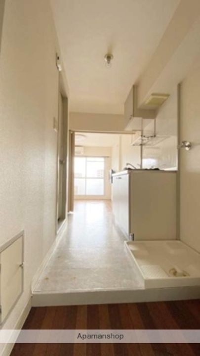 ウェーブレジデンス津島107の玄関