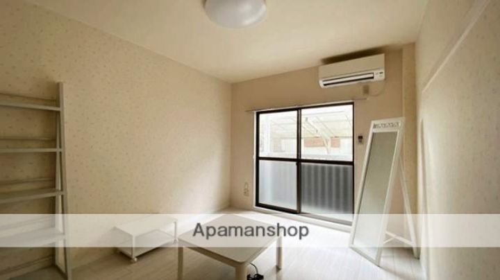 セイル94の居間