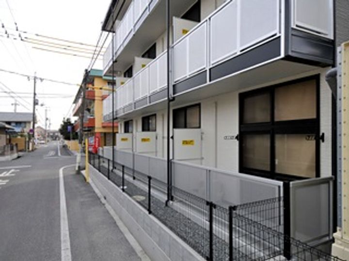 レオパレスコスモスⅡ302の外観