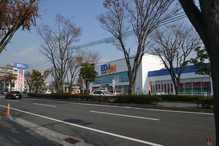 レオパレスMの周辺