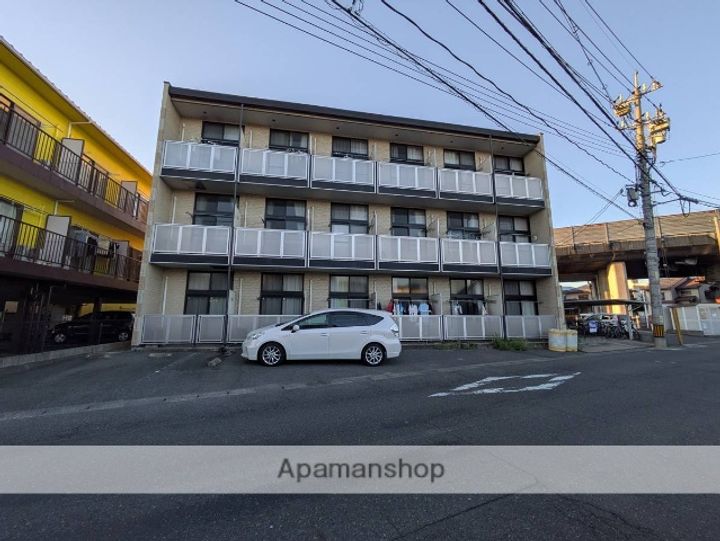 レーベンハイム中庄の外観