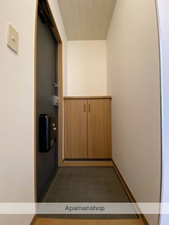 サンフラワーB201の玄関